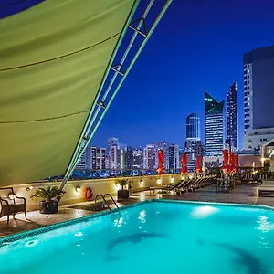 Corniche 5*, Abu Dabi Emiratos Árabes Unidos